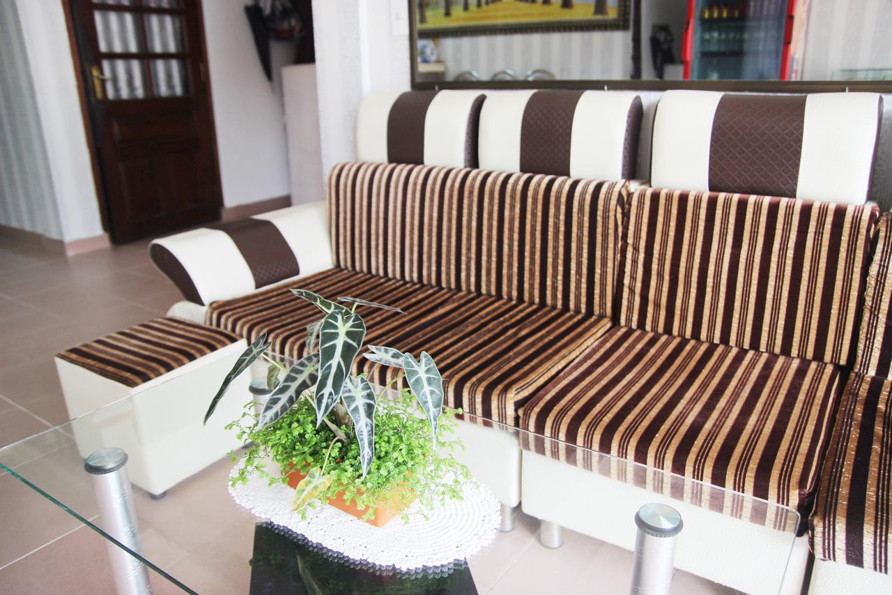 Hoang Uyen Hotel 大叻 外观 照片