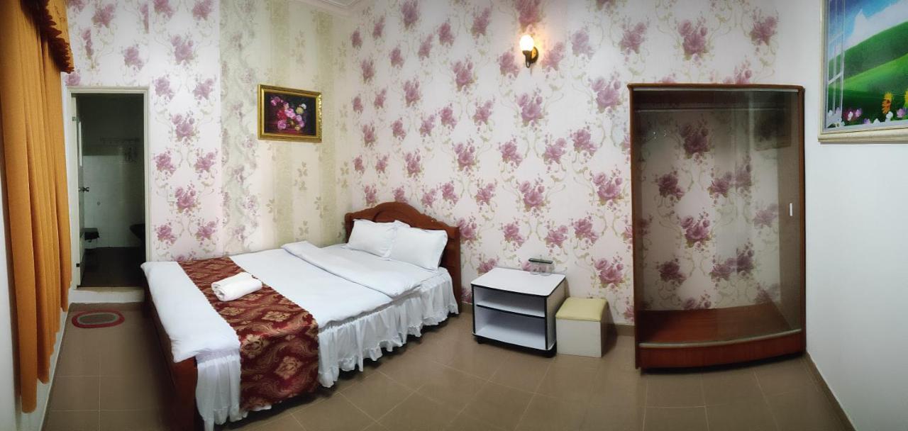 Hoang Uyen Hotel 大叻 外观 照片